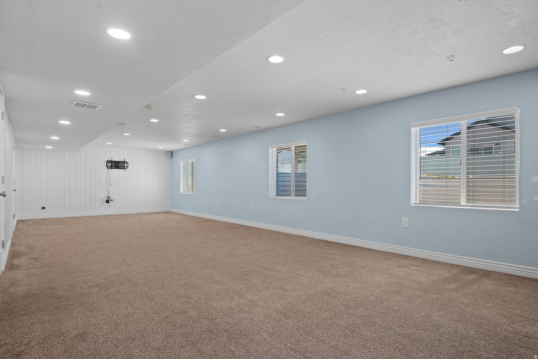 SUNSET ESTATES - Residential