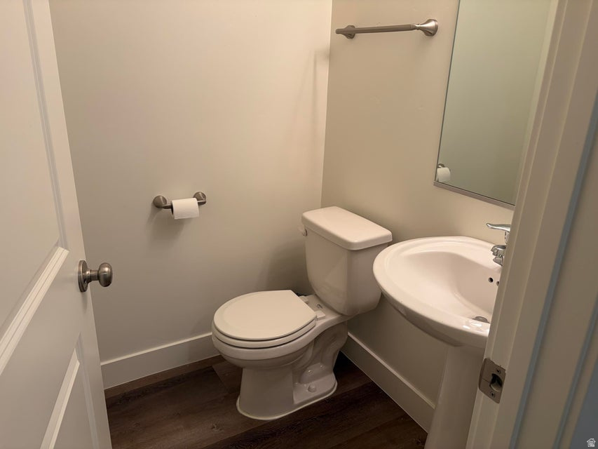 DESERT BLUFF AT DESERT CANYONS TOWNHOMES - Residential