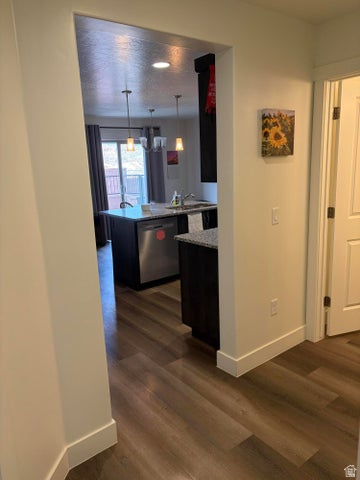 DESERT BLUFF AT DESERT CANYONS TOWNHOMES - Residential