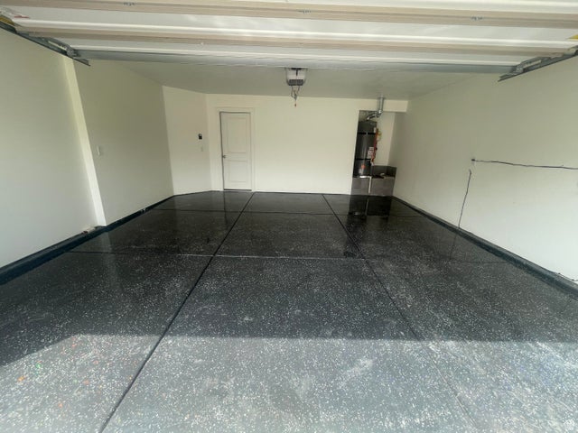 DESERT BLUFF AT DESERT CANYONS TOWNHOMES - Residential