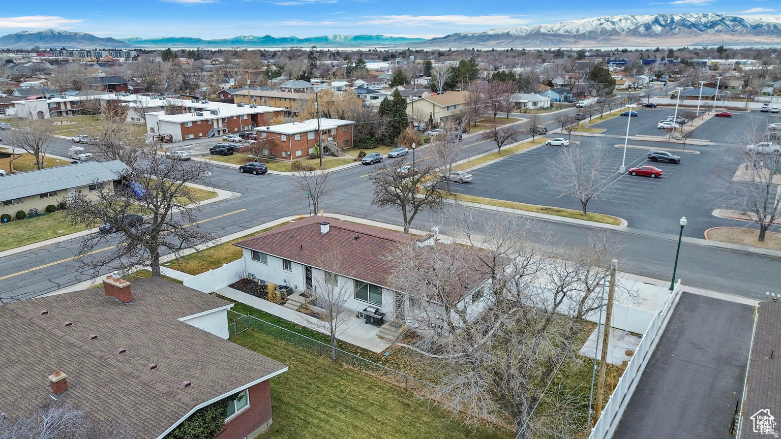 VU-MONT - Residential Income