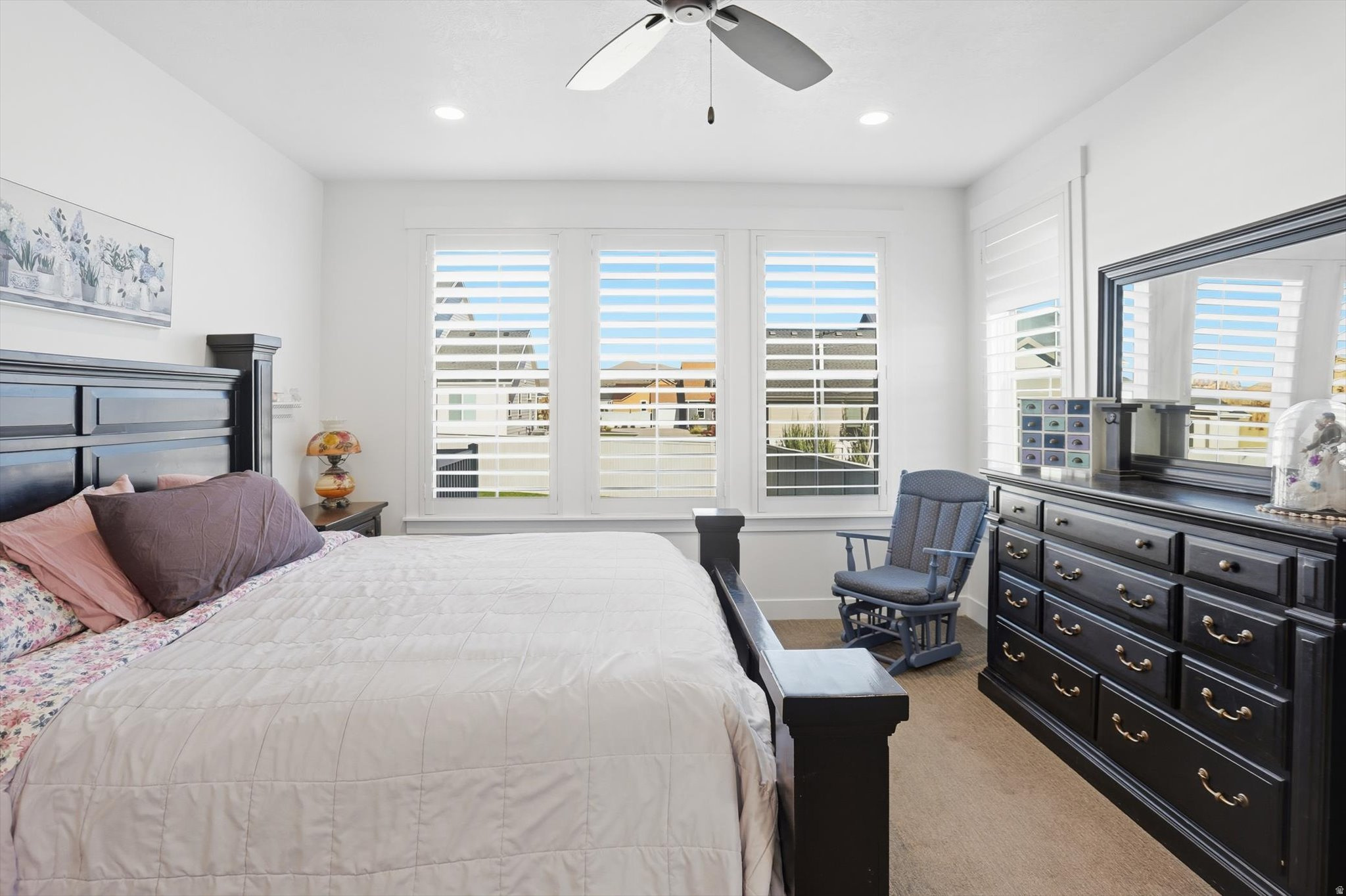 BEACON POINTE - Residential