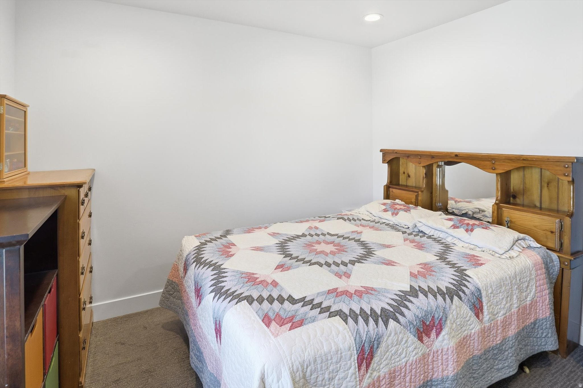 BEACON POINTE - Residential