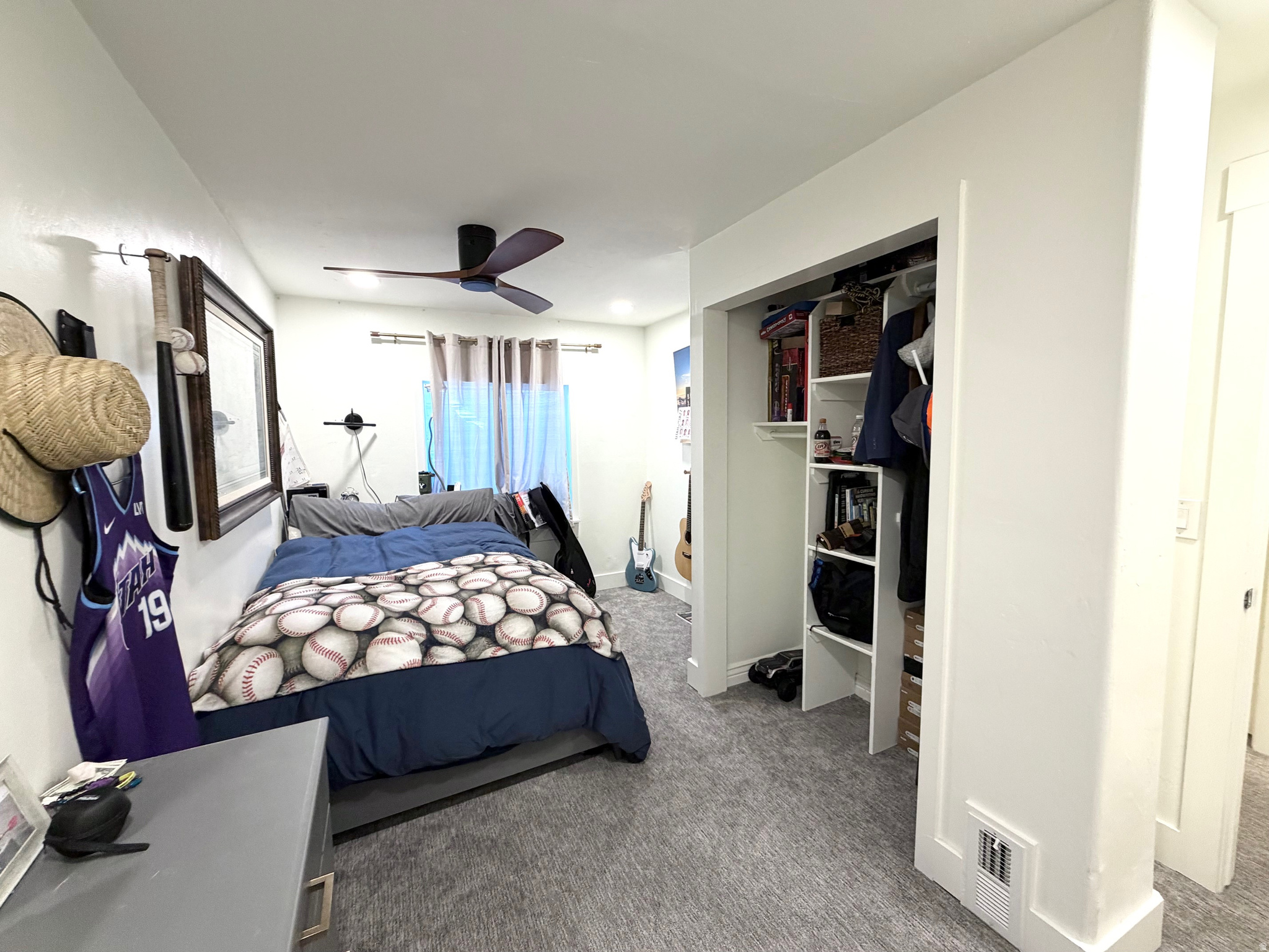 LOCUST AVE ESTATES - Residential