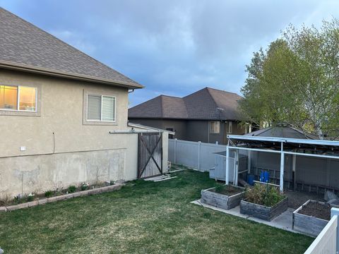 Tiny photo for 789 E 820 S, Pleasant Grove, UT 84062 (MLS # 2148139)