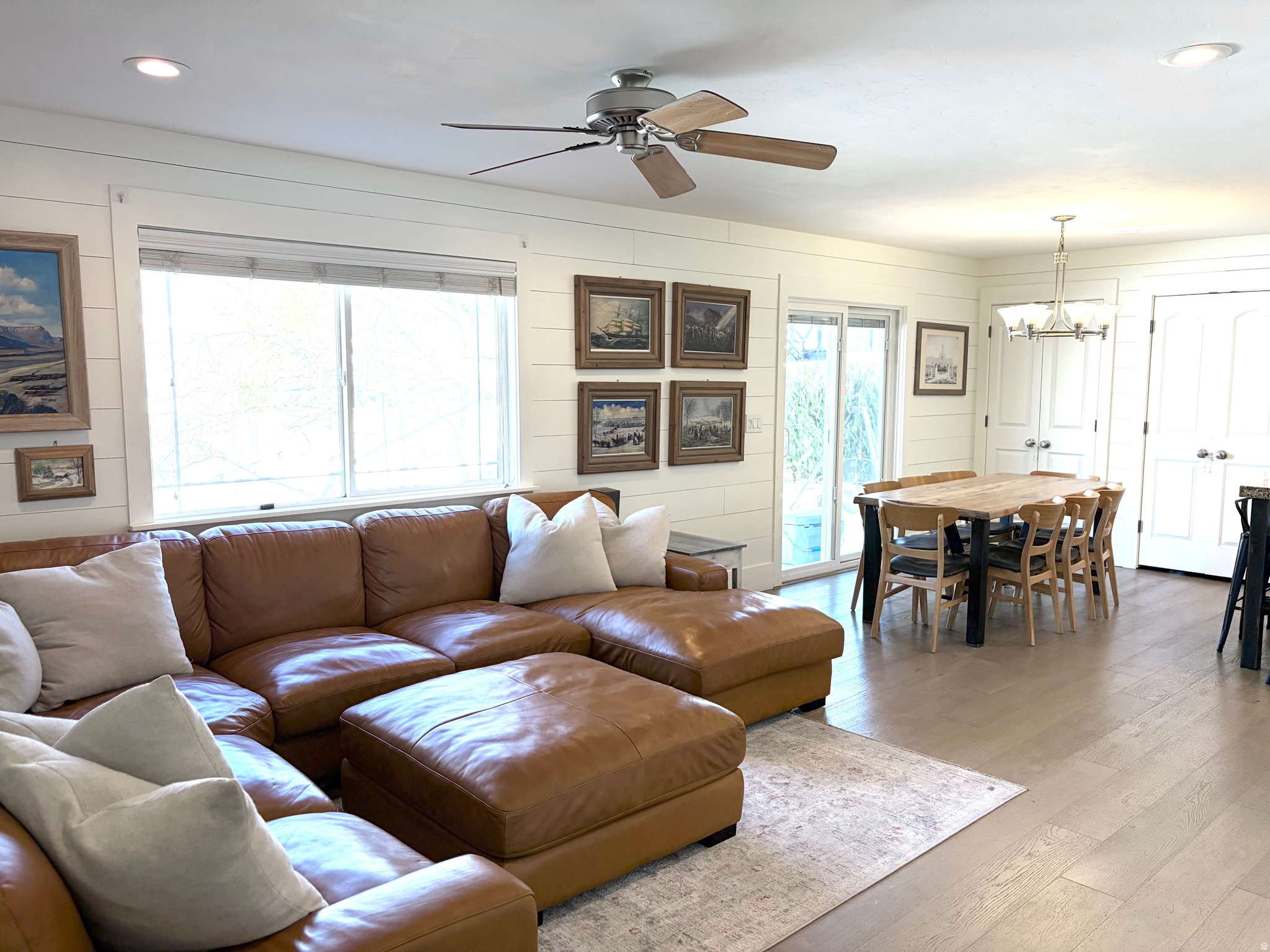 LOCUST AVE ESTATES - Residential