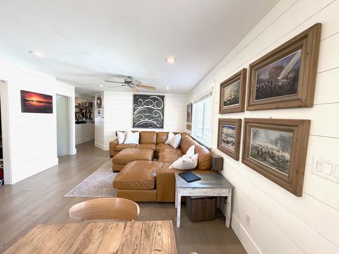 Tiny photo for 789 E 820 S, Pleasant Grove, UT 84062 (MLS # 2148139)