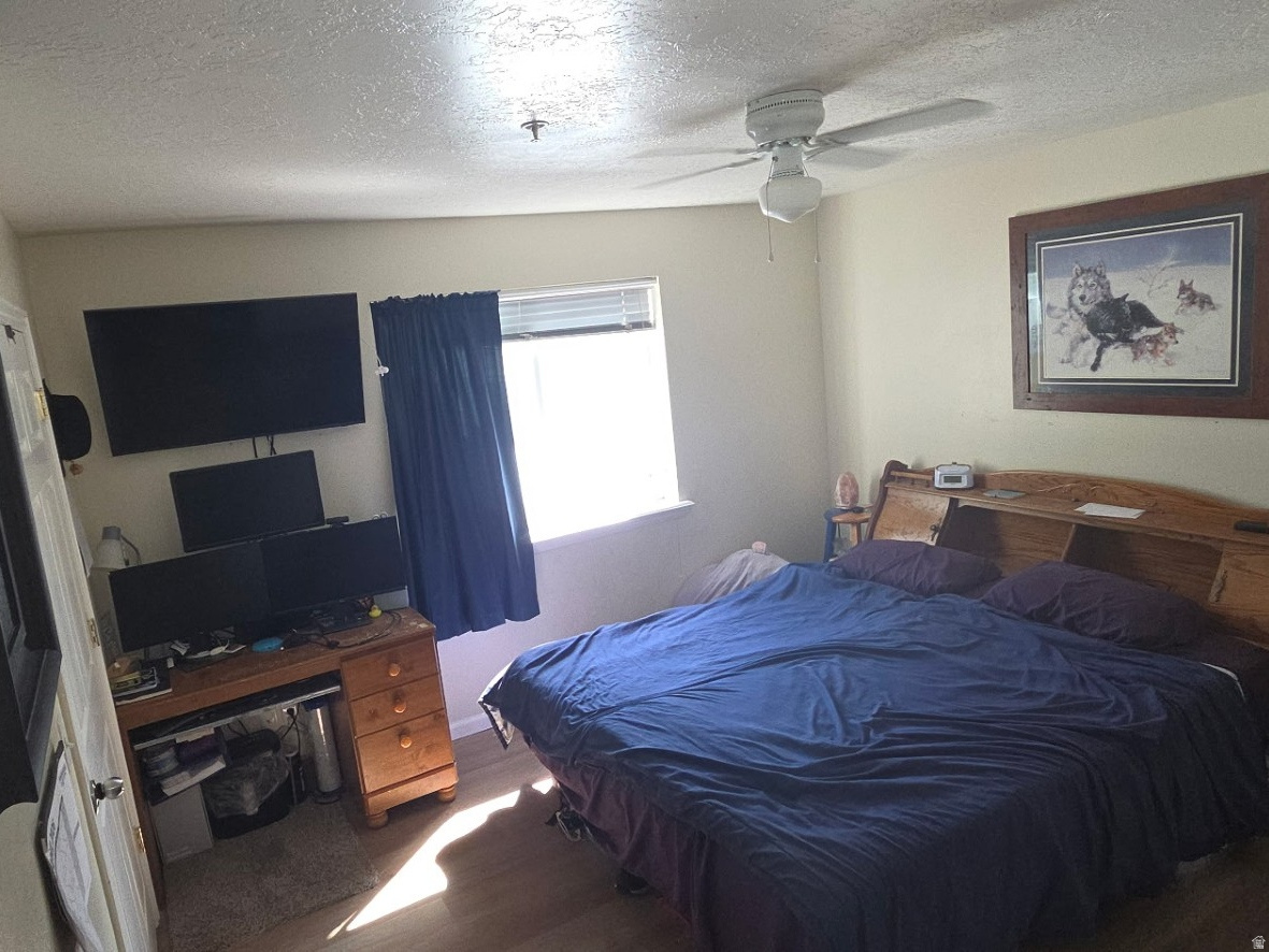 WILLOW SPRINGS - Residential