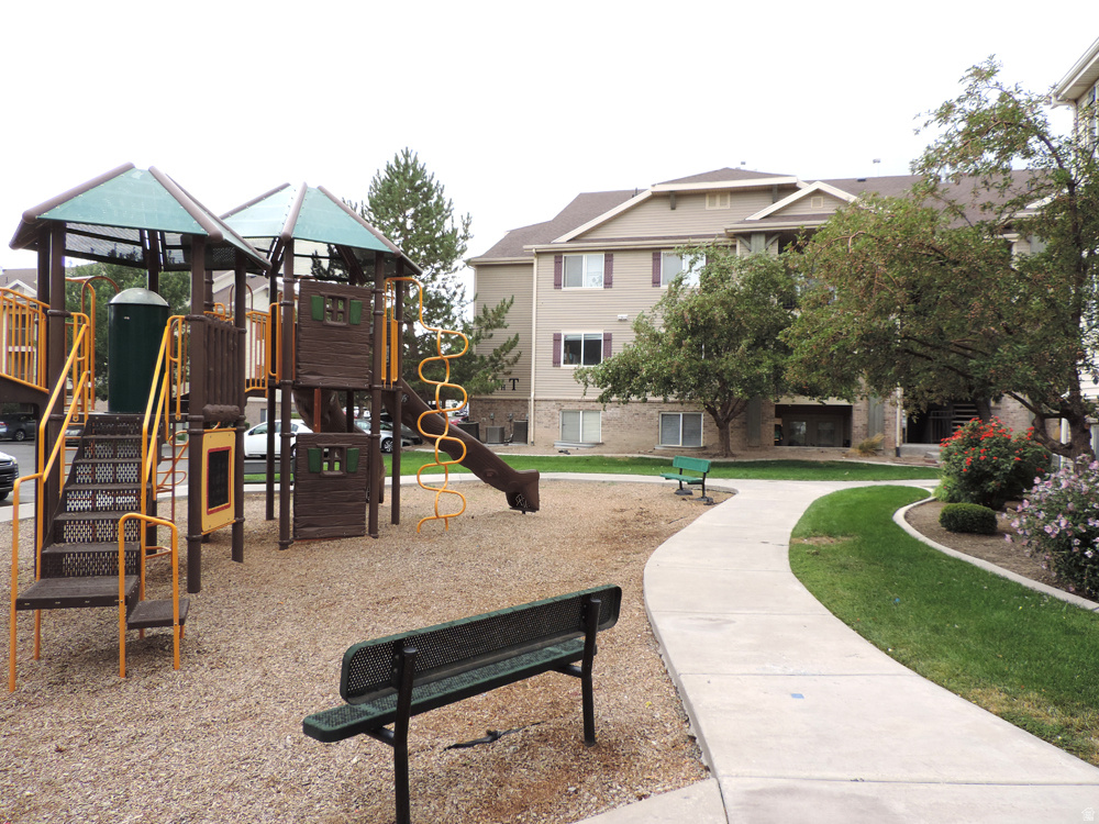 WILLOW SPRINGS - Residential