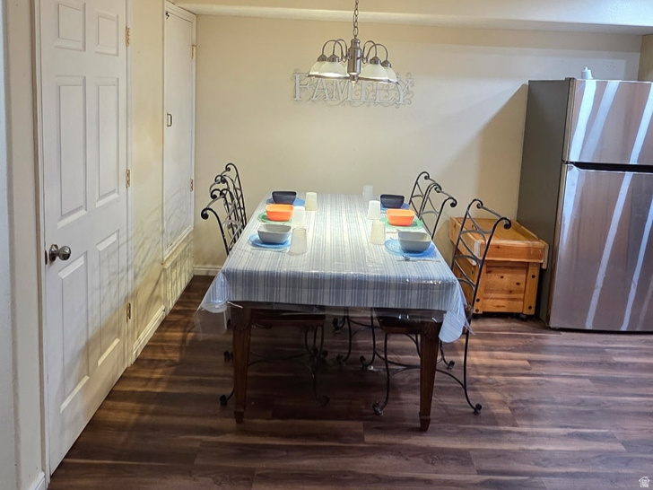 WILLOW SPRINGS - Residential