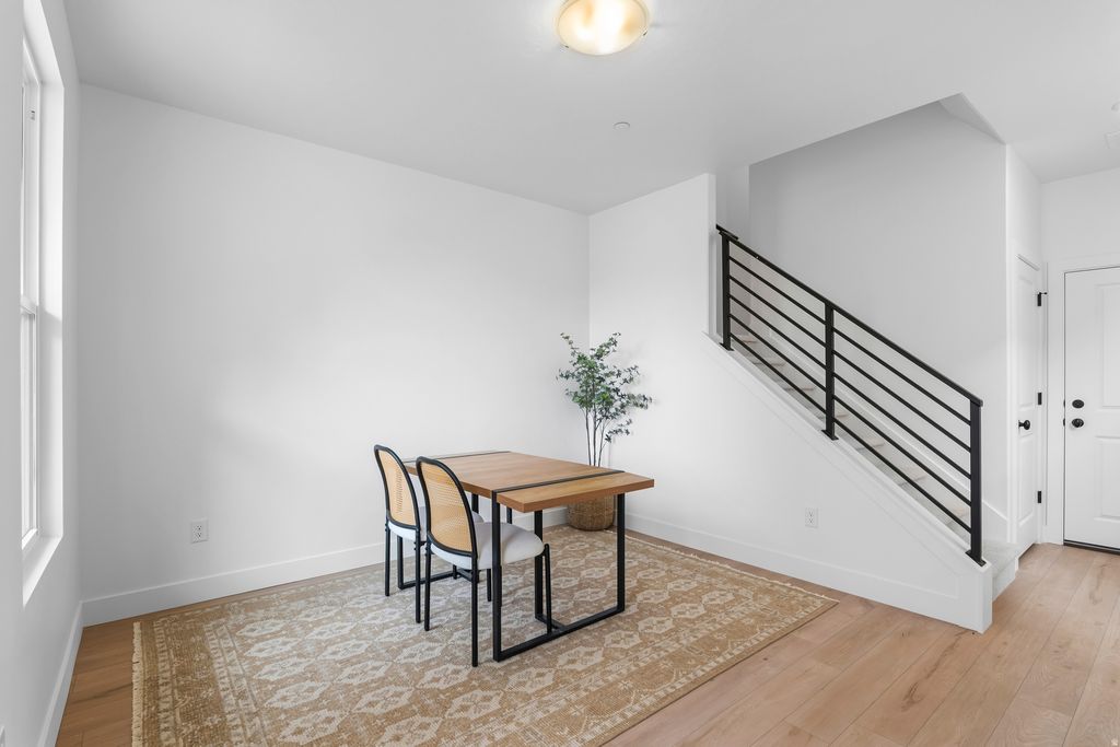 Photo of 11039 S FREESTONE RD #129, South Jordan, UT 84009 (MLS # 2155083)