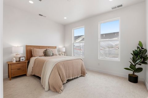 Tiny photo for 11039 S FREESTONE RD #129, South Jordan, UT 84009 (MLS # 2155083)