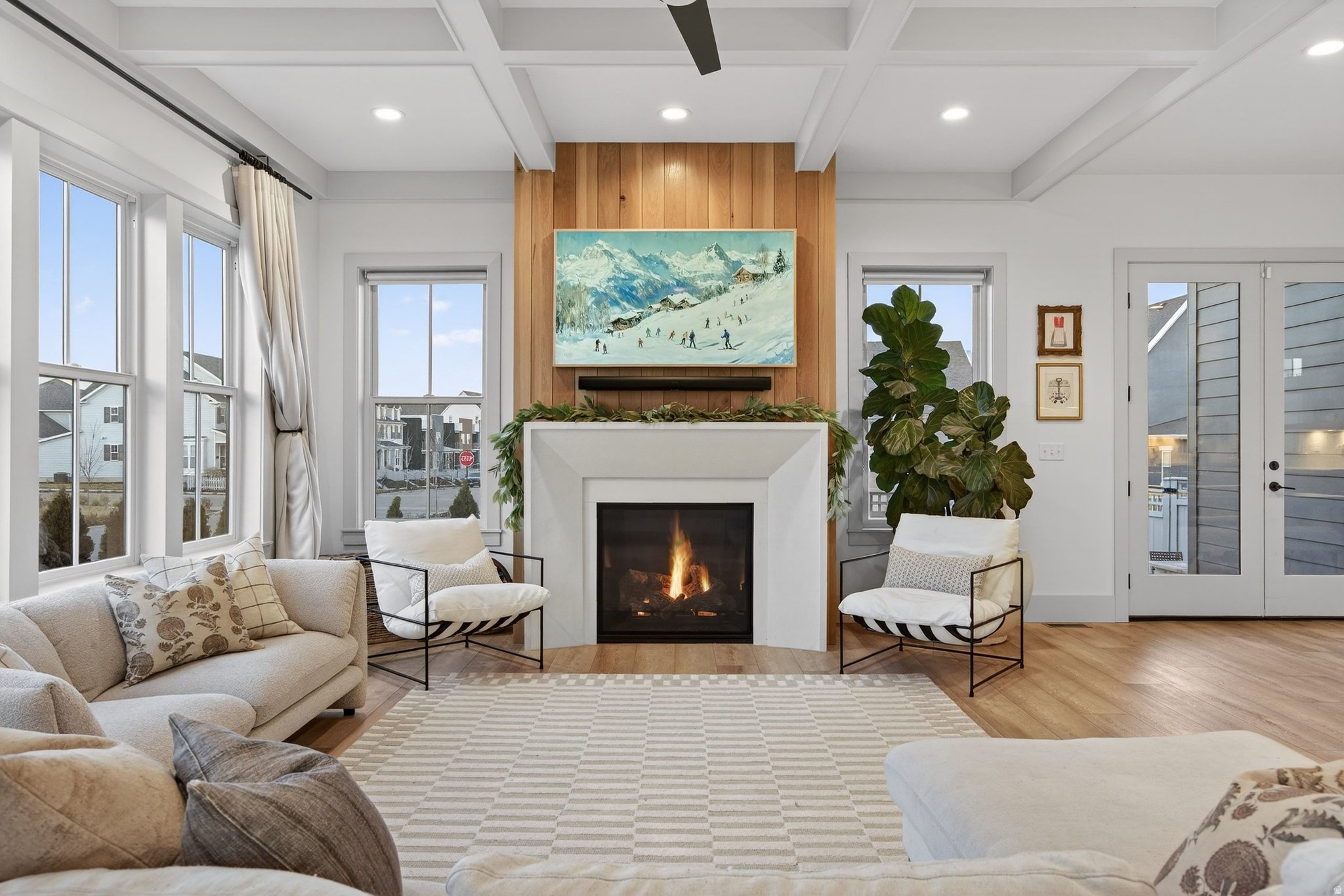 DAYBREAK - Residential