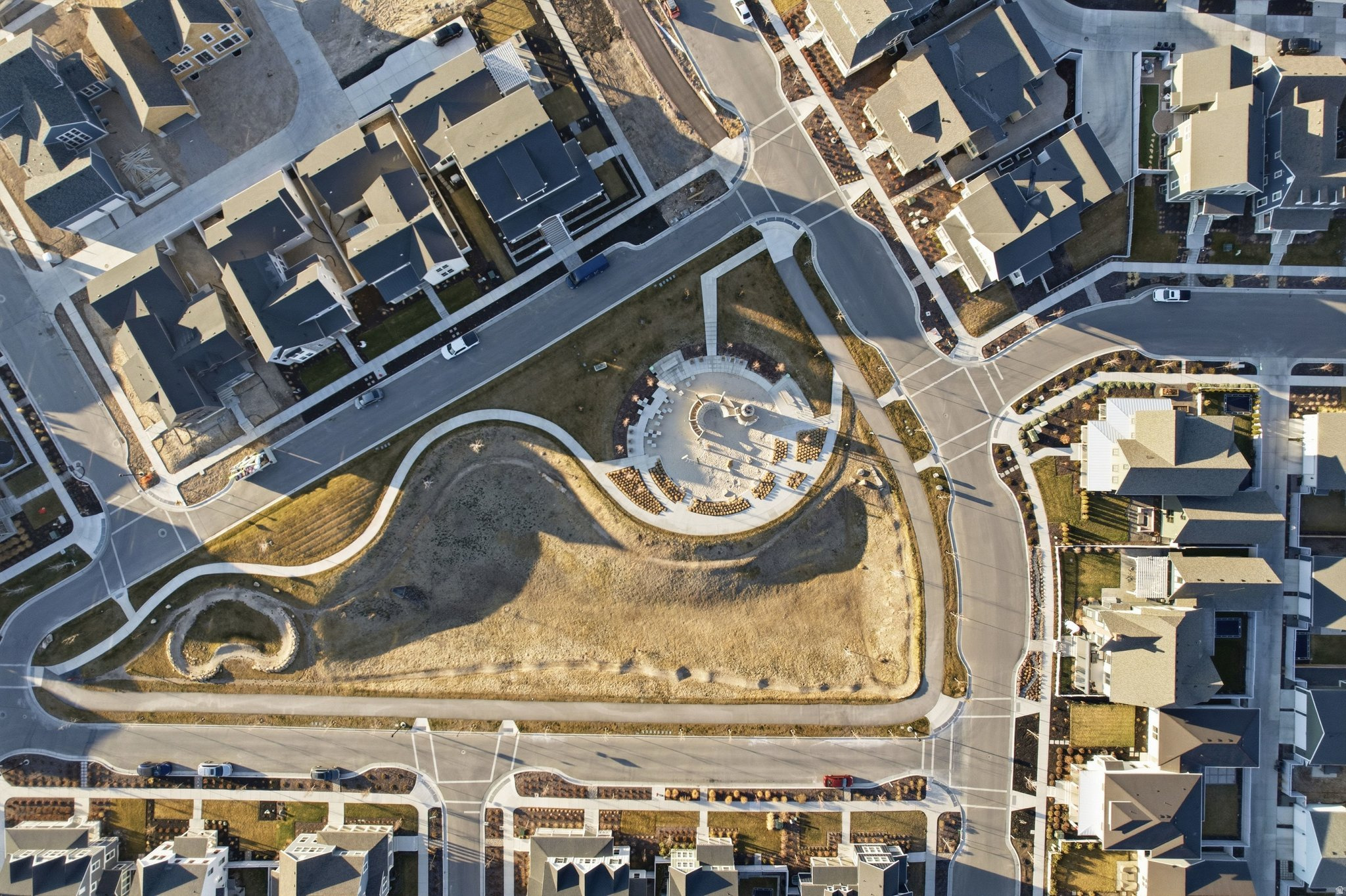 DAYBREAK - Residential