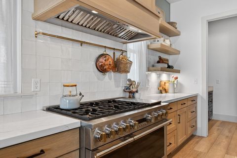 Tiny photo for 6978 W DOCKSIDER DR, South Jordan, UT 84009 (MLS # 2128586)