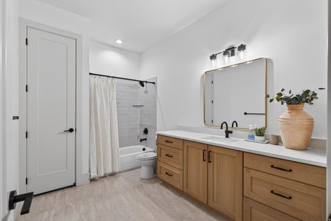 Tiny photo for 6978 W DOCKSIDER DR, South Jordan, UT 84009 (MLS # 2128586)