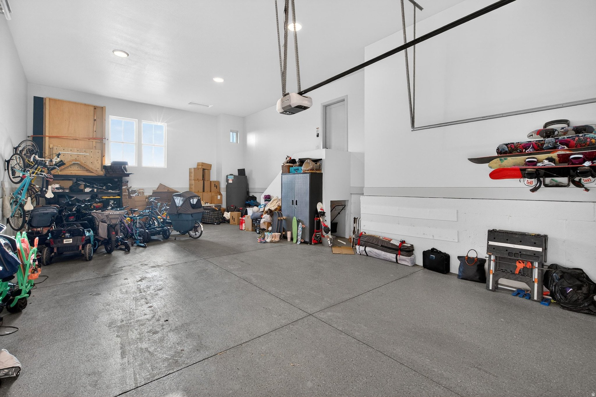 DAYBREAK - Residential