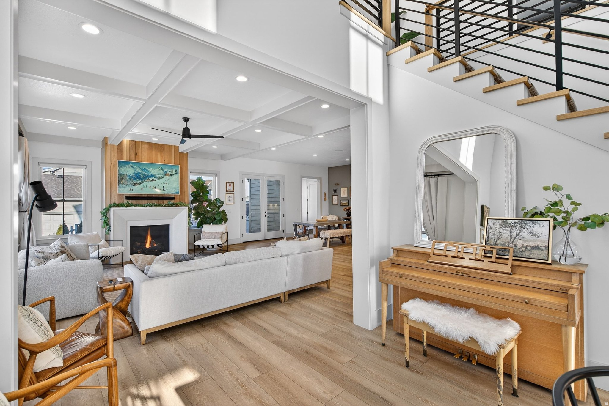 DAYBREAK - Residential