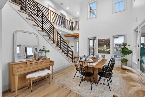 Tiny photo for 6978 W DOCKSIDER DR, South Jordan, UT 84009 (MLS # 2128586)