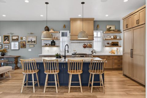 Tiny photo for 6978 W DOCKSIDER DR, South Jordan, UT 84009 (MLS # 2128586)