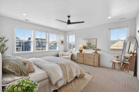 Tiny photo for 6978 W DOCKSIDER DR, South Jordan, UT 84009 (MLS # 2128586)