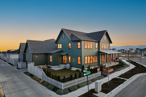 Tiny photo for 6978 W DOCKSIDER DR, South Jordan, UT 84009 (MLS # 2128586)