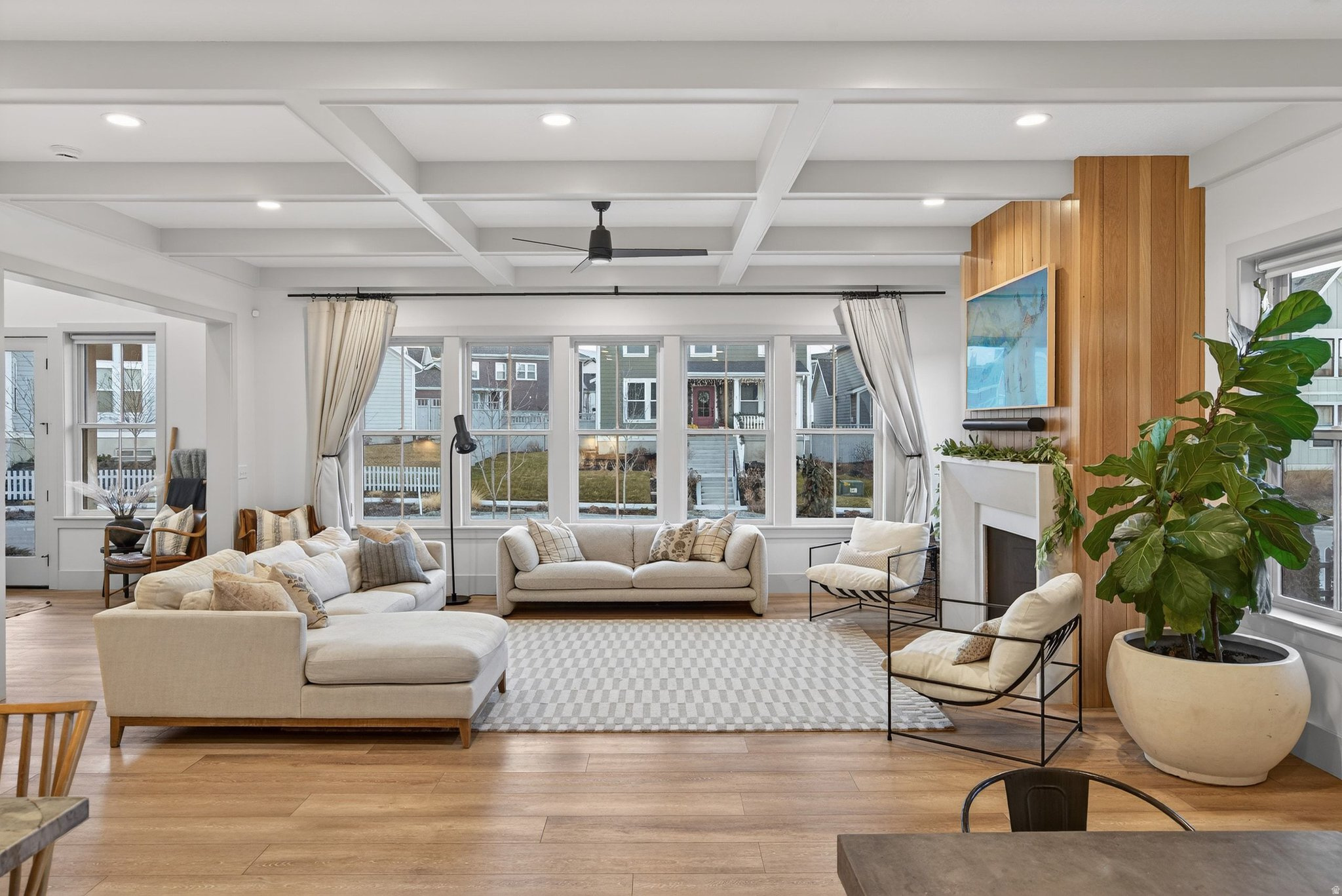 DAYBREAK - Residential