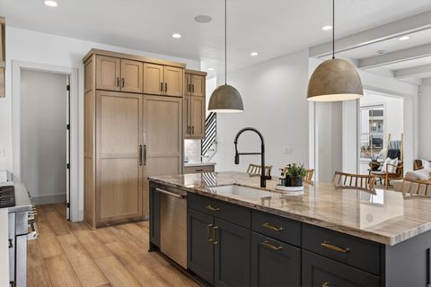 Tiny photo for 6978 W DOCKSIDER DR, South Jordan, UT 84009 (MLS # 2128586)