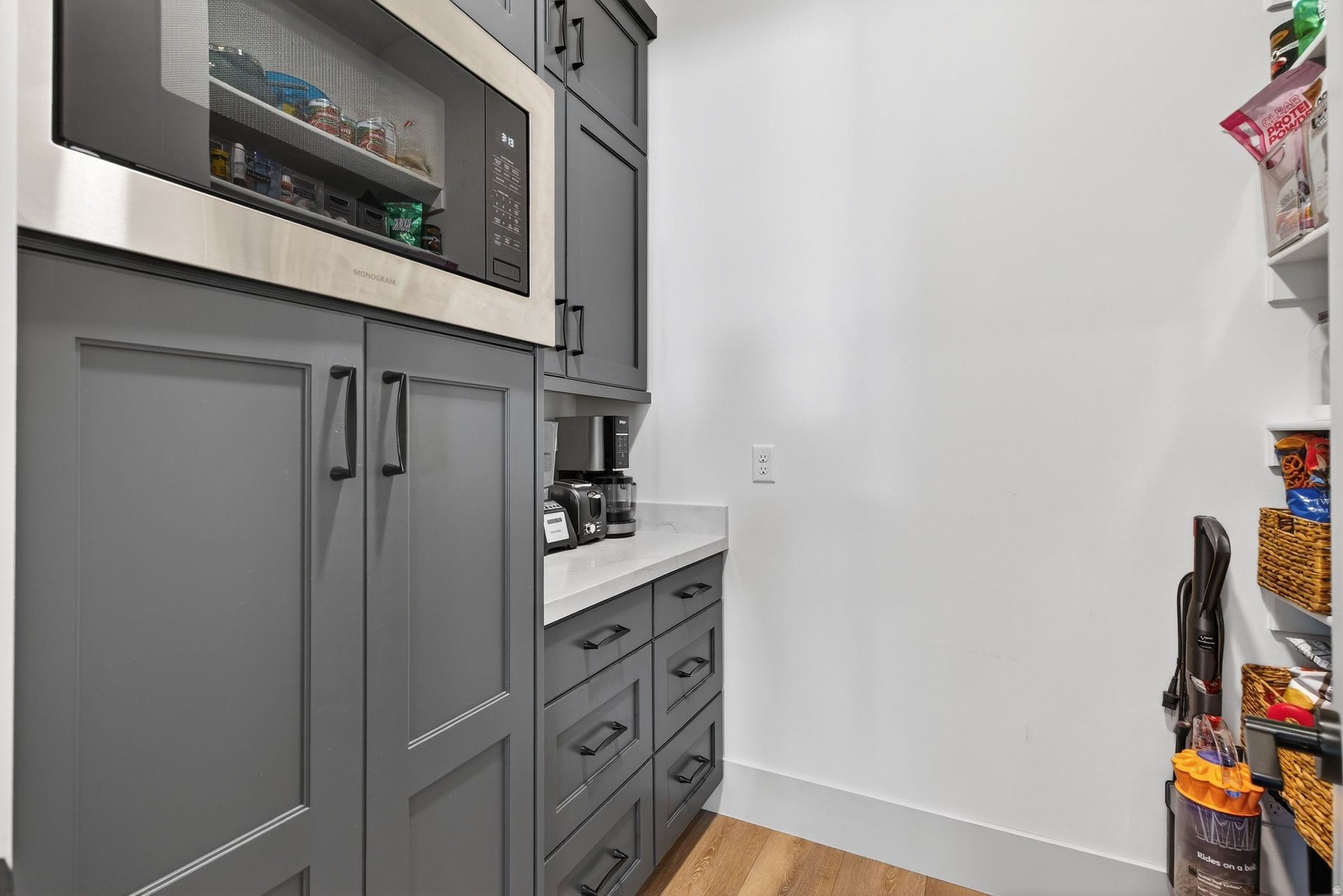 DAYBREAK - Residential