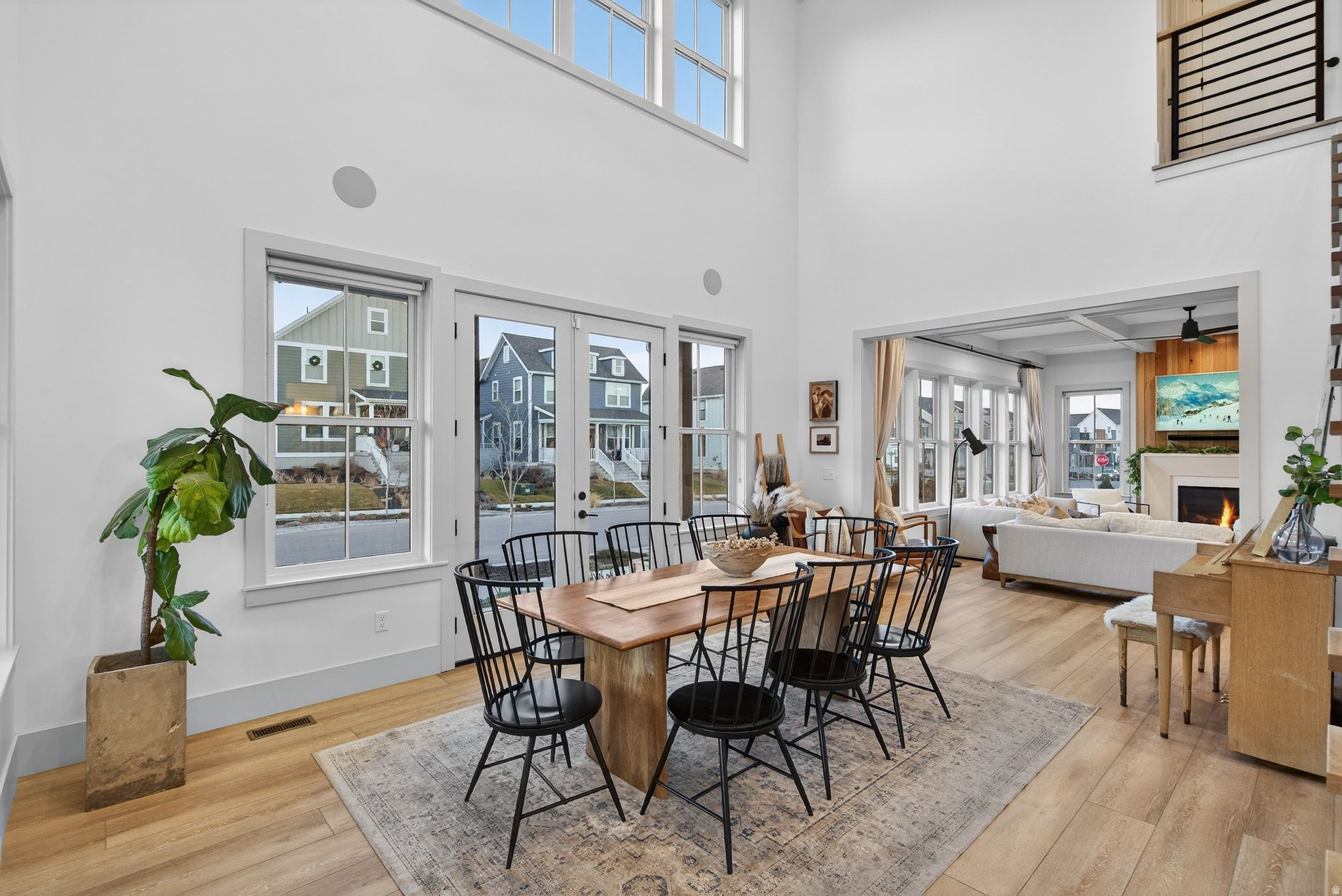 DAYBREAK - Residential