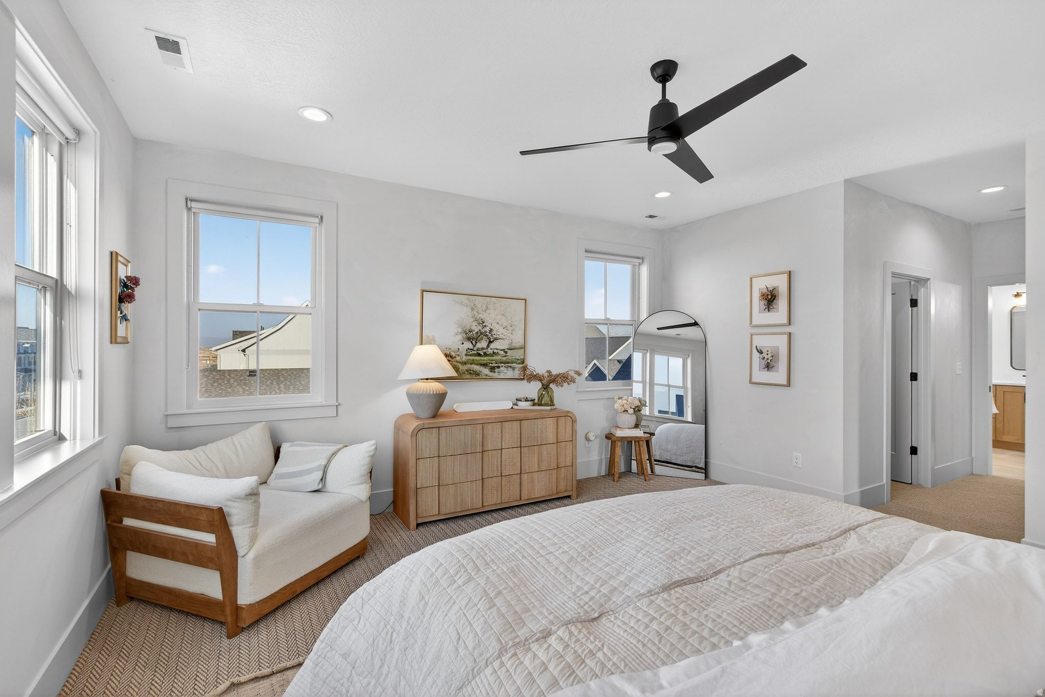 DAYBREAK - Residential