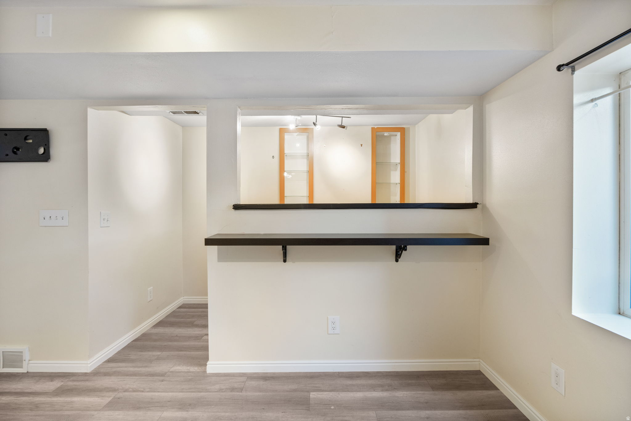 IVORY HIGHLANDS - Residential