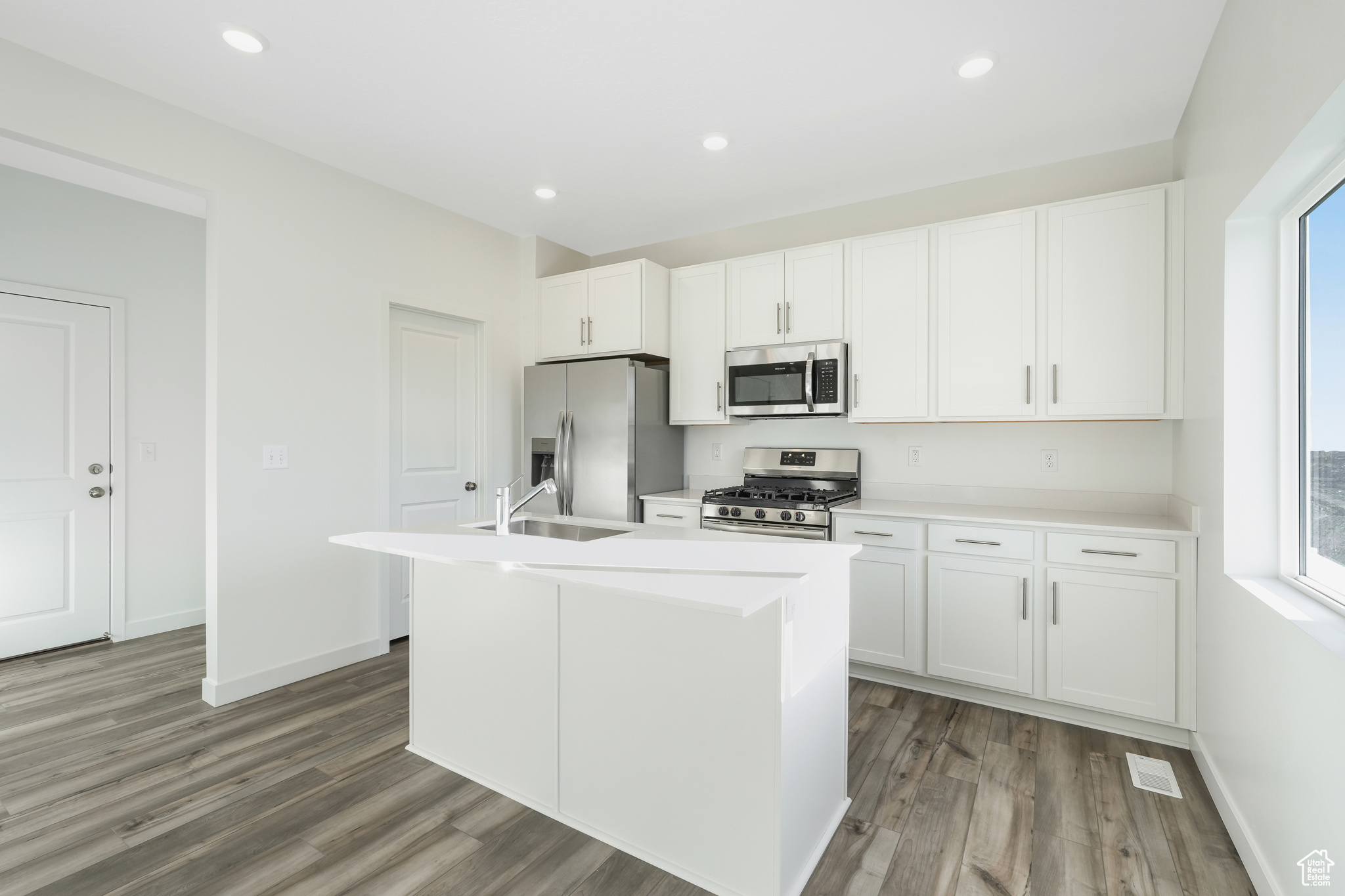 THE VALLEY AT WILDFLOWER - Residential