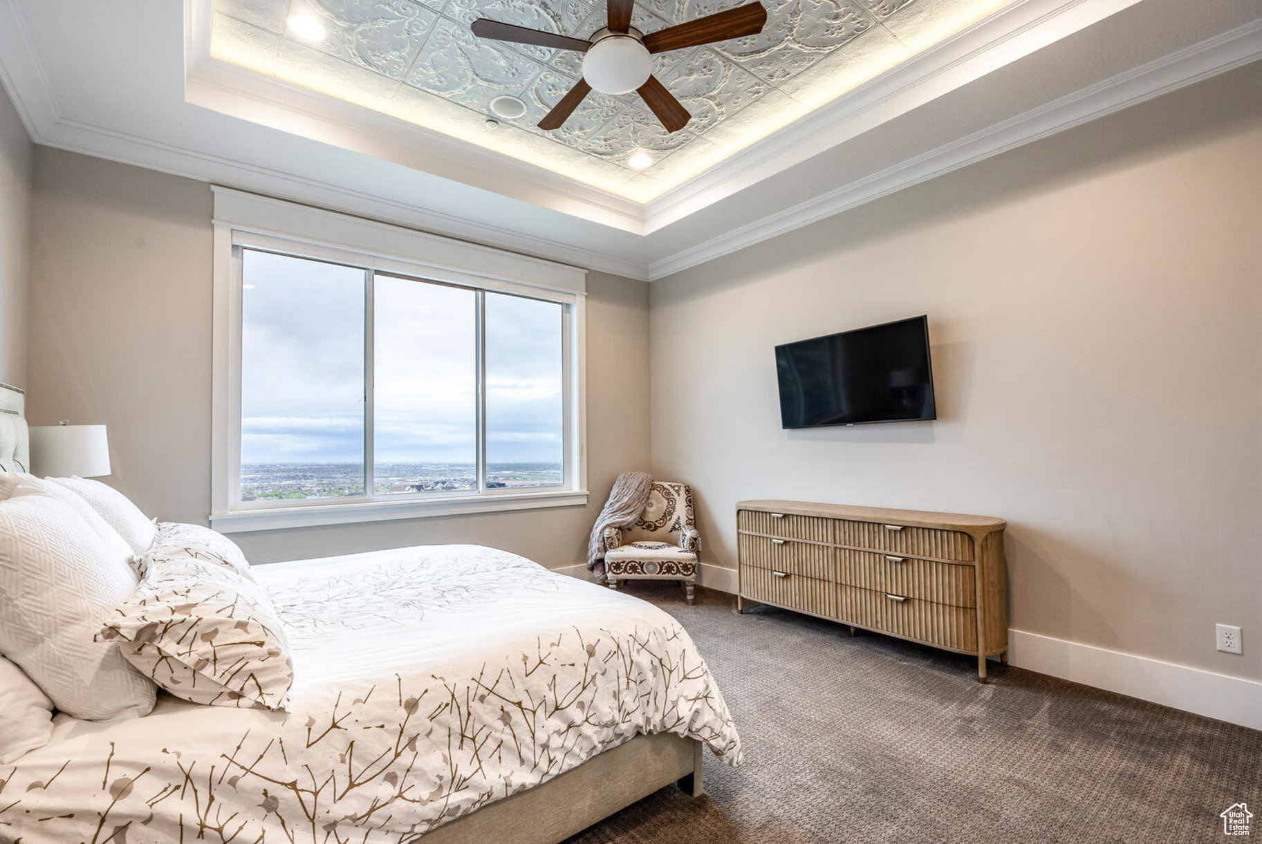 LOOKOUT RIDGE - Residential