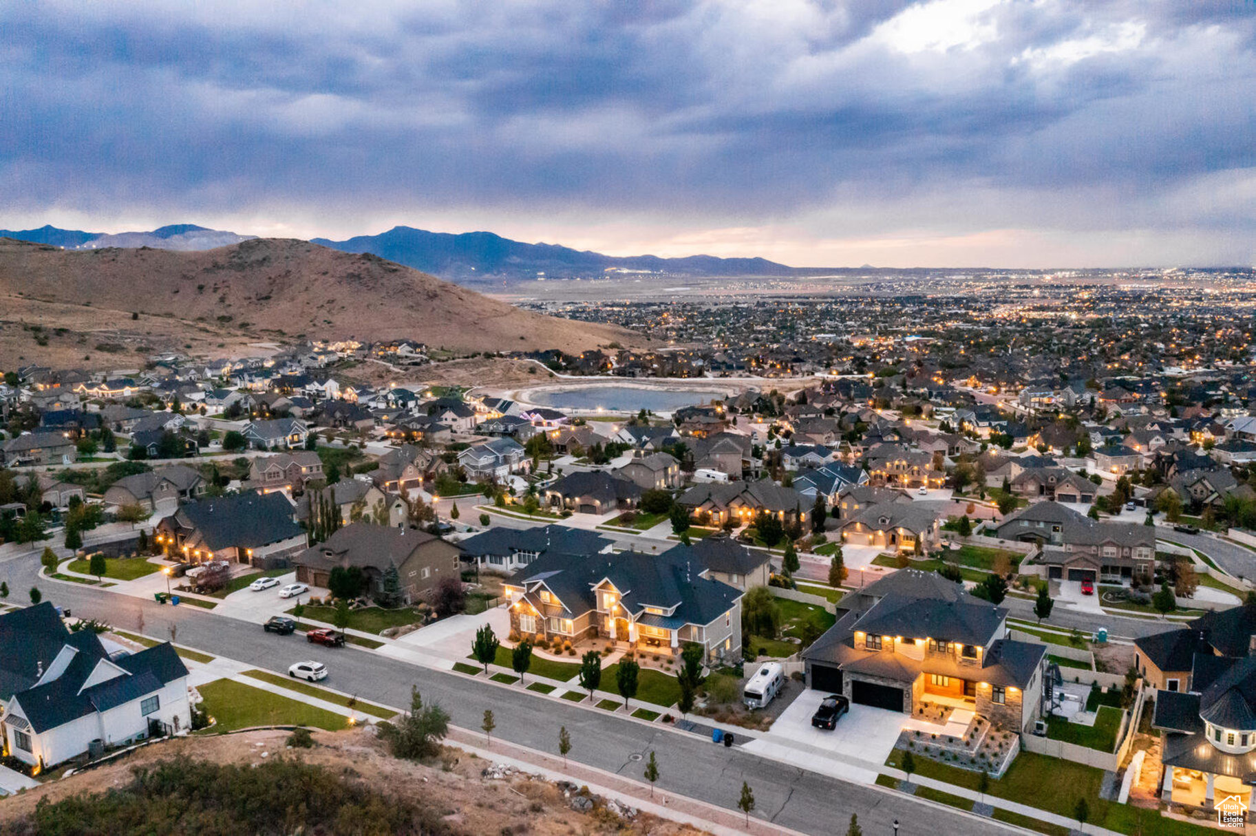 LOOKOUT RIDGE - Residential