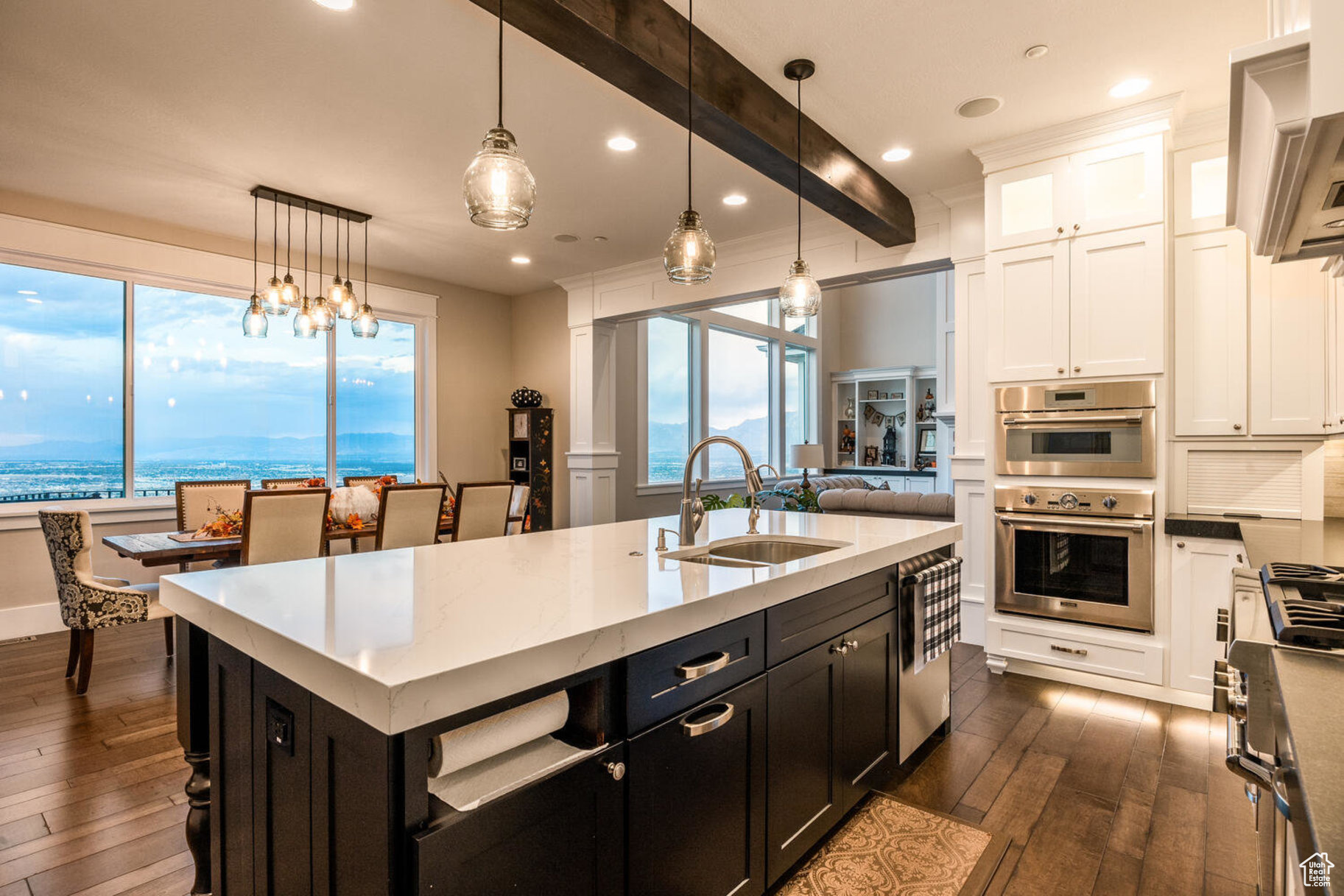 LOOKOUT RIDGE - Residential
