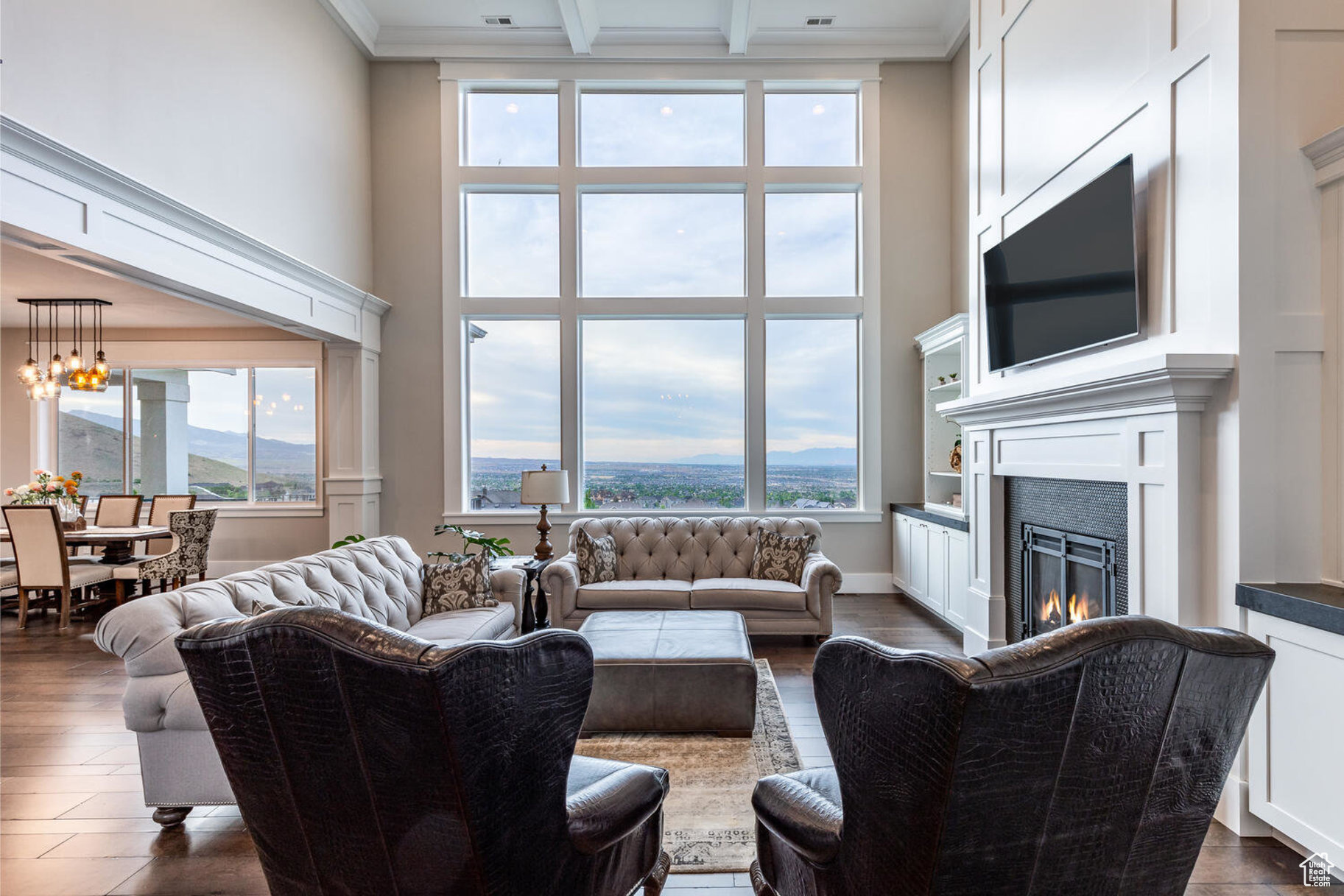 LOOKOUT RIDGE - Residential