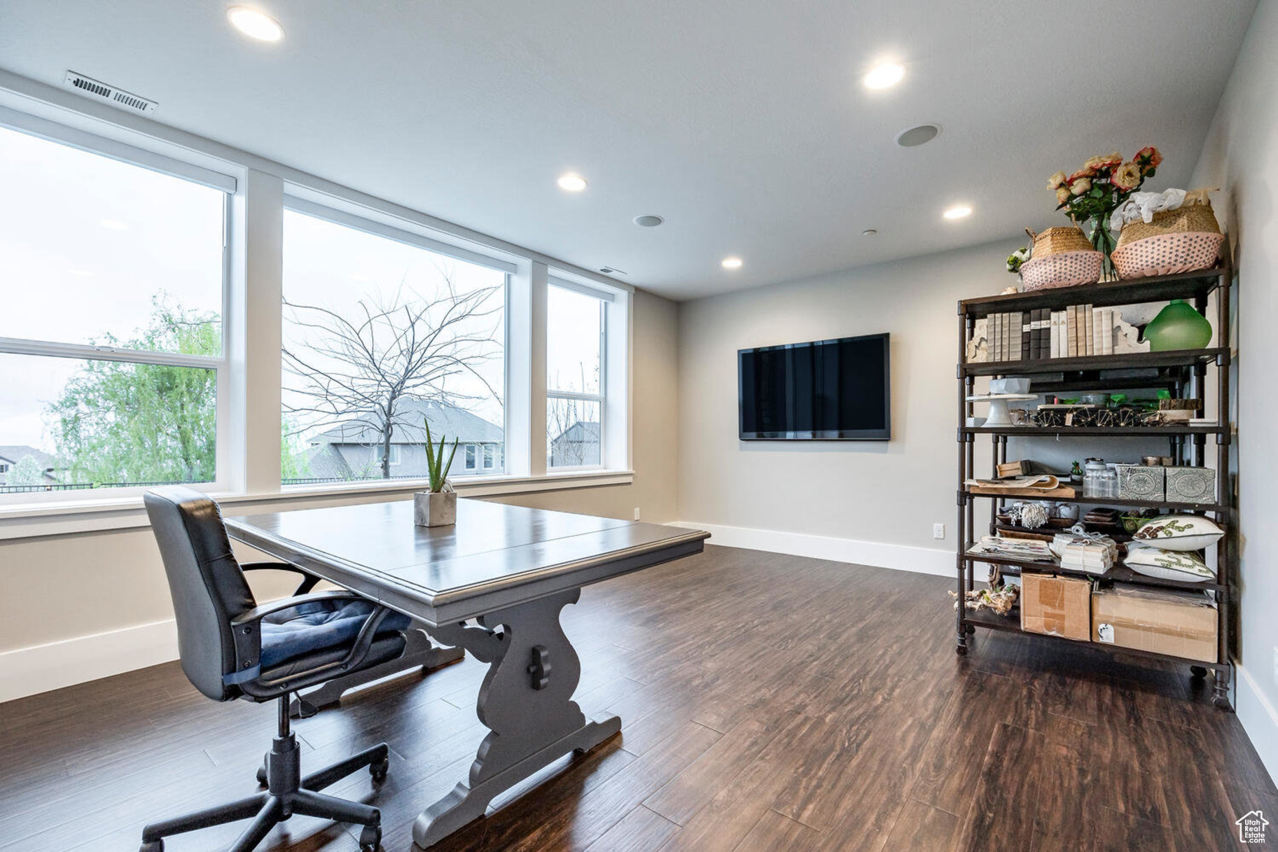 LOOKOUT RIDGE - Residential