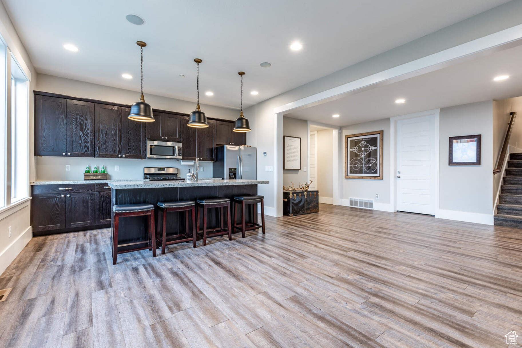LOOKOUT RIDGE - Residential