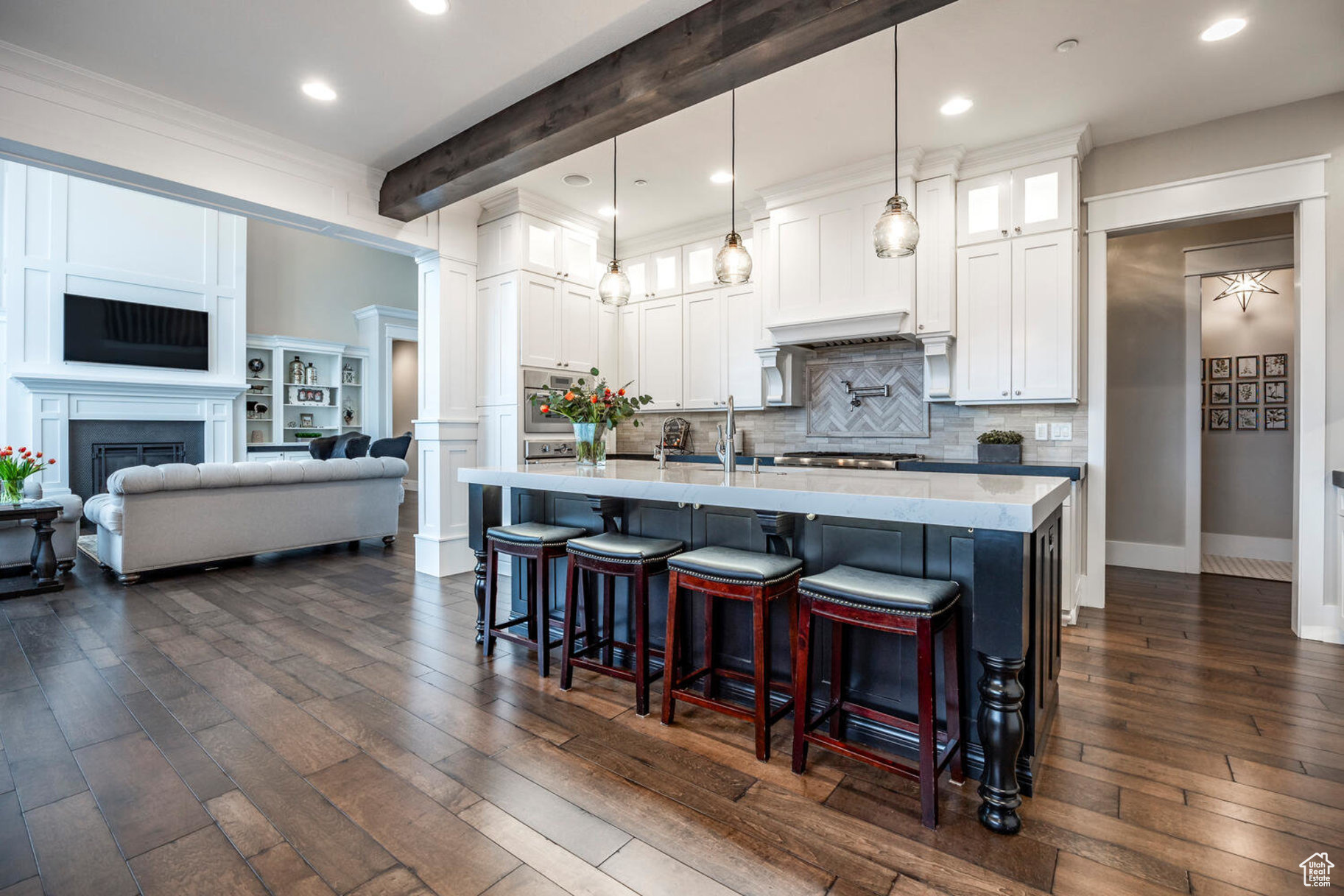LOOKOUT RIDGE - Residential