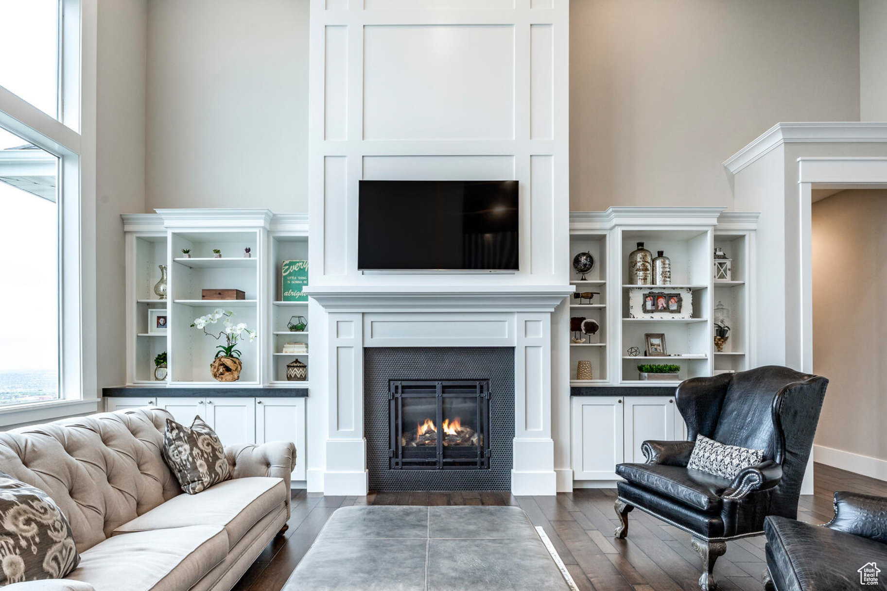 LOOKOUT RIDGE - Residential