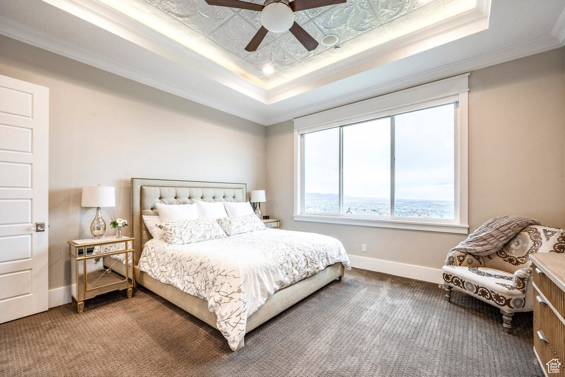 LOOKOUT RIDGE - Residential