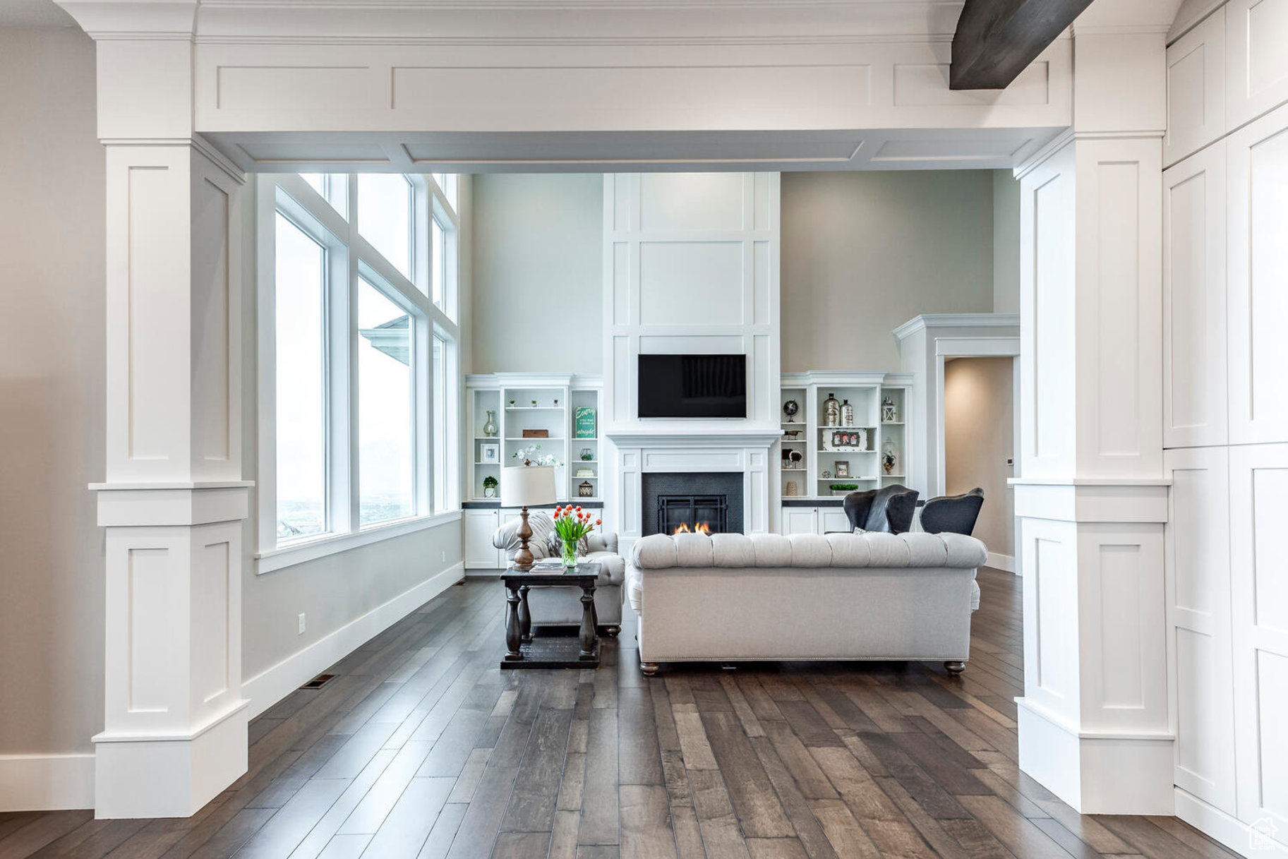 LOOKOUT RIDGE - Residential