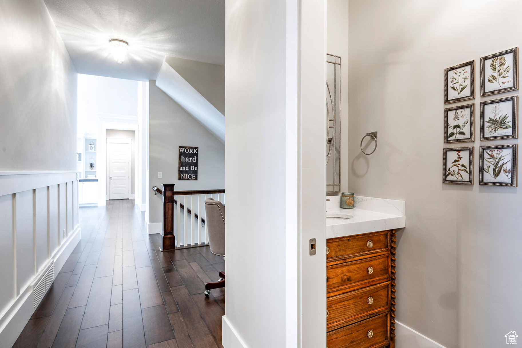 LOOKOUT RIDGE - Residential