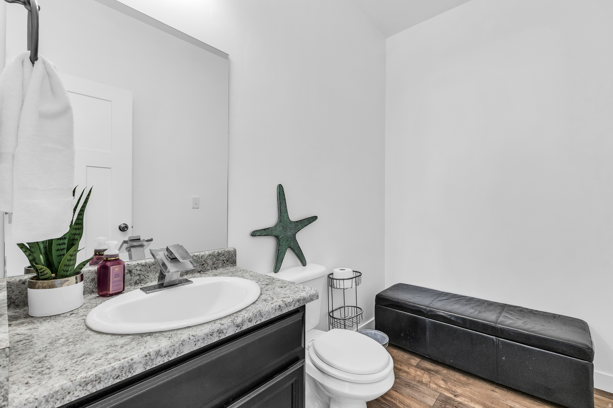 EDGEWATER - Residential