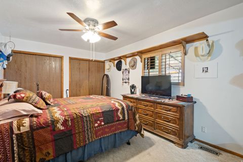 Tiny photo for 115 N 1400 W, Clearfield, UT 84015 (MLS # 2154848)