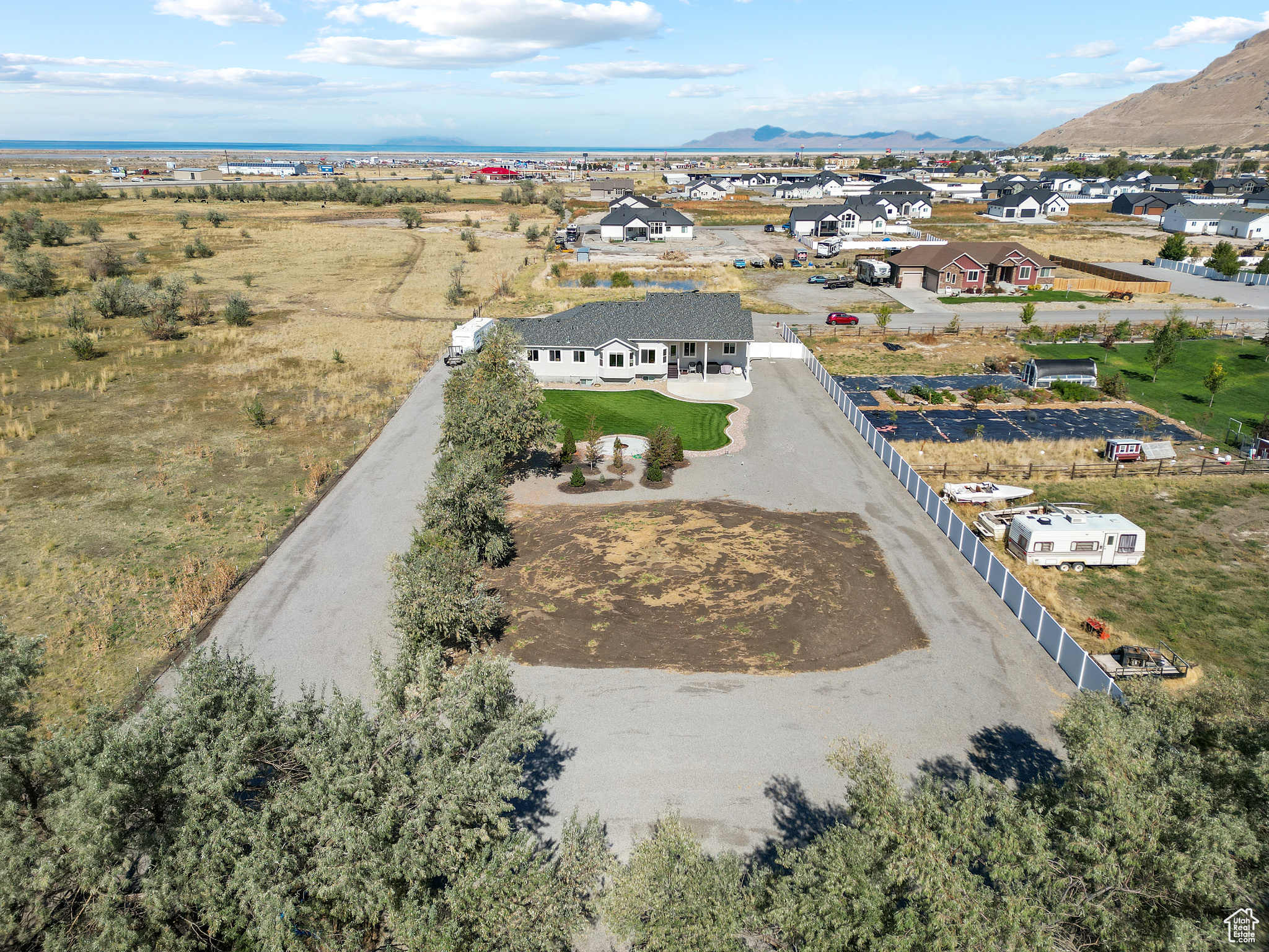 BRIDLE WALK ACRES SUBDIVISION - Residential