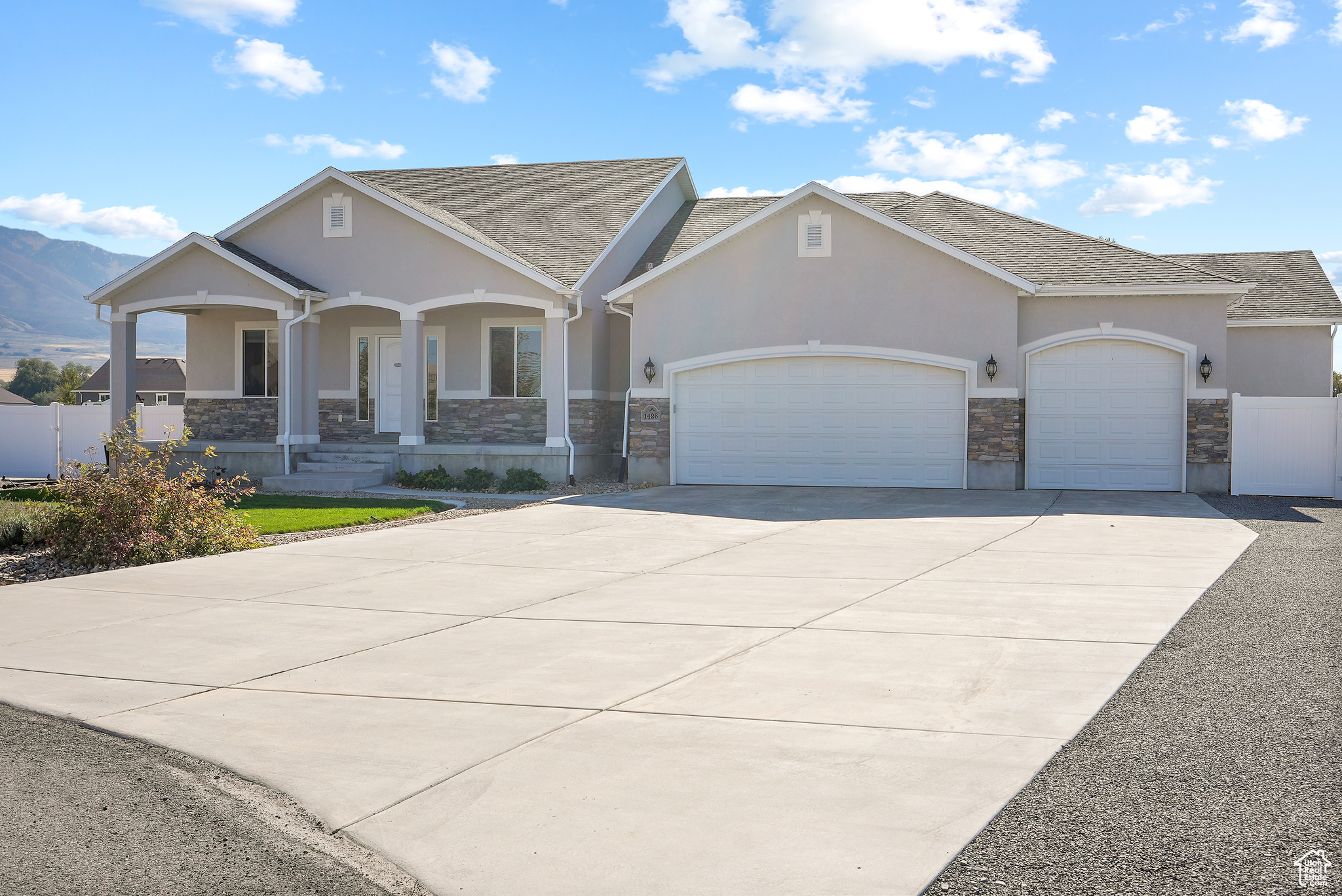 BRIDLE WALK ACRES SUBDIVISION - Residential