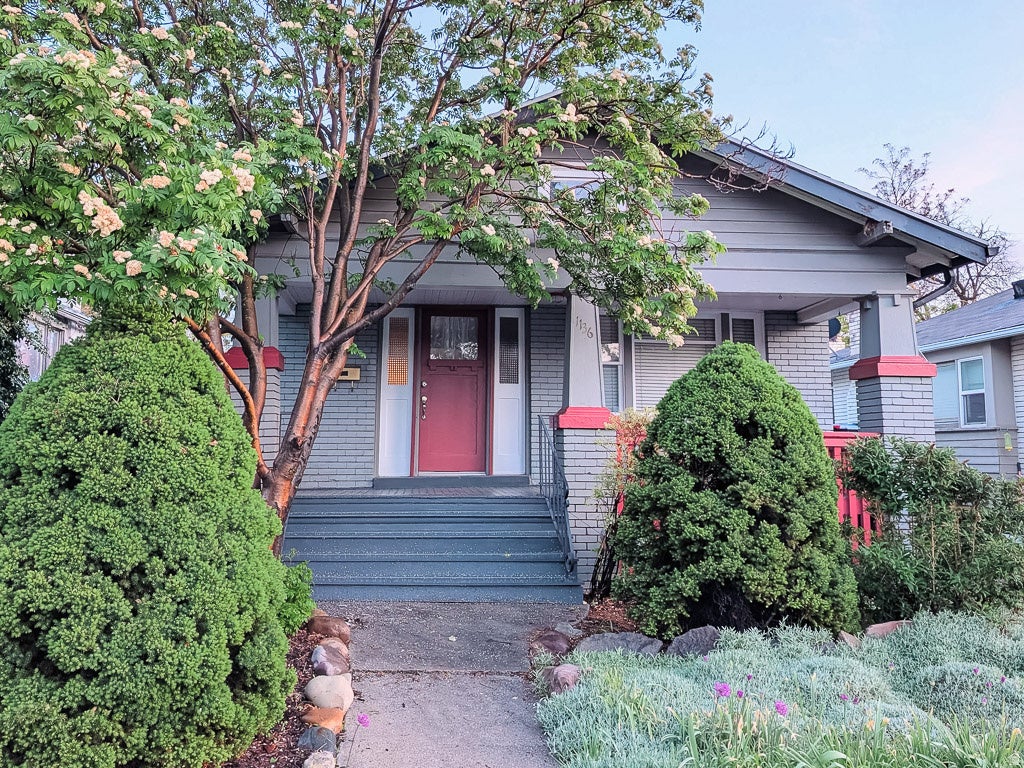 Photo of 1136 E MILTON AVE, Salt Lake City, UT 84105 (MLS # 2173735)