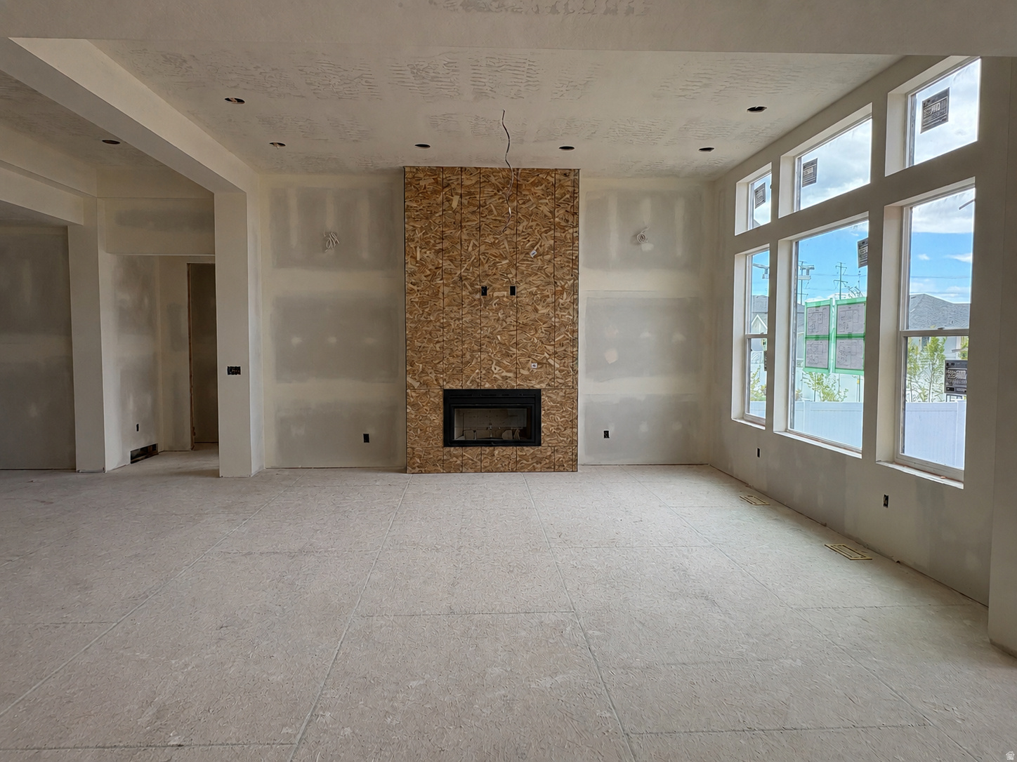 CHESTNUT FARMS - Residential